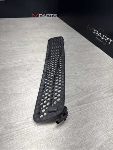 BMW E46 M3 2000-2006 Hood Grille Vent Grill OEM 51132694723 *Notes*
