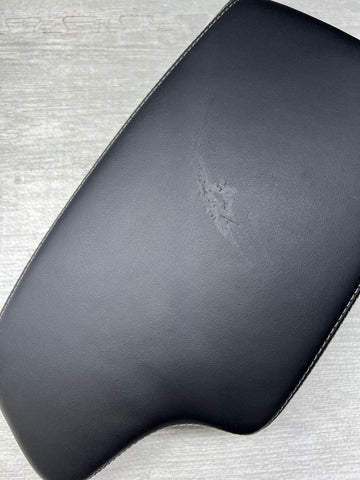 15-20 BMW F80 F82 F83 M3 M4 Center Console Armrest Arm Rest Top Black