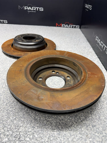 00-06 BMW 323 325 328 E46 Rear Brakes Brake Discs Rotors