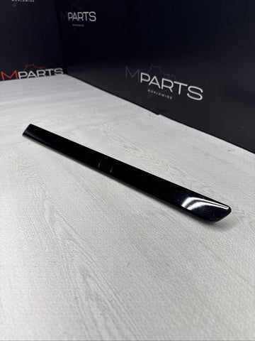 01-06 BMW E46 M3 3-Series Rear Left Quarter Moulding 2694731 Jet Black