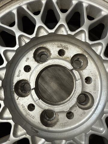 BMW 15” OEM Rim Wheel E28 533 535 M5 E24 633 635 L6 M6 2401