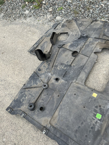 (PICKUP ONLY) Underbody Shield Cover Splash Guard Panel 88538200 Ferrari 488