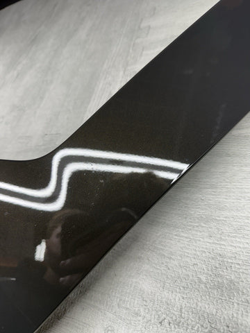 20-25 BMW X6M REAR LIFT GATE PANEL TRIM MOLDING SPOILER OEM DRAVIT GREY