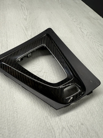 15-20 BMW F80 F82 F83 M3 M4 Center Dome DCT Shifter Plate + Carbon Fiber Overlay
