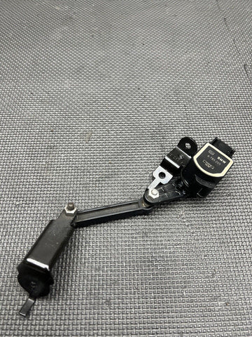 08-13 BMW E90 E92 E93 M3 REAR SUSPENSION HEIGHT LEVEL SENSOR 6785205 OEM