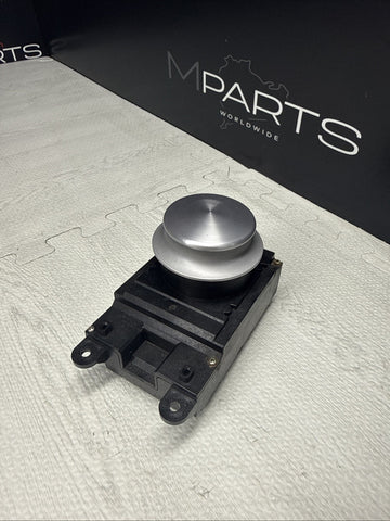 06-10 BMW E60 E63 E64 M5 M6 Console Shift Knob Idrive Controller 6944884 TB0237