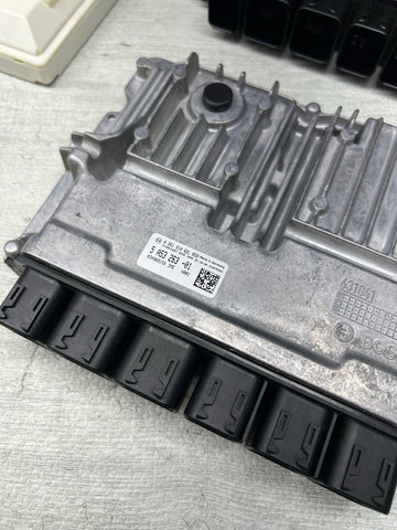 19-25 BMW M8 X5M X6M F91 F92 F93 F95 F96 S63M ENGINE DME BDC KEY SET