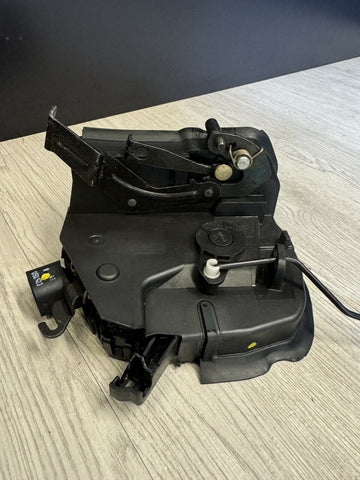 00-06 BMW E46 325ci 328ci 330ci M3 RIGHT PASSENGER FRONT DOOR LOCK ACTUATOR