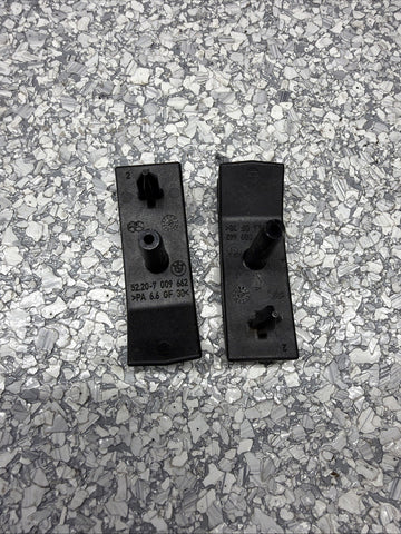 BMW E46 REAR SEAT BELT GUIDE 7009662 52107009662 OEM PAIR