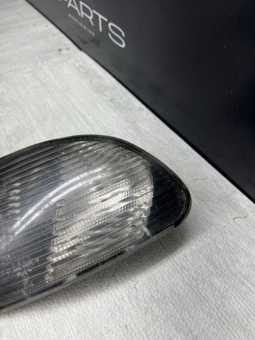Depo 02-06 BMW E46 325ci 330ci M3 2dr Smoked Corner Lights