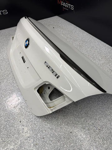 (PICKUP ONLY) 11-16 BMW F10 528i 535i 550i M5 REAR TRUNK LID SHELL PANEL WHITE