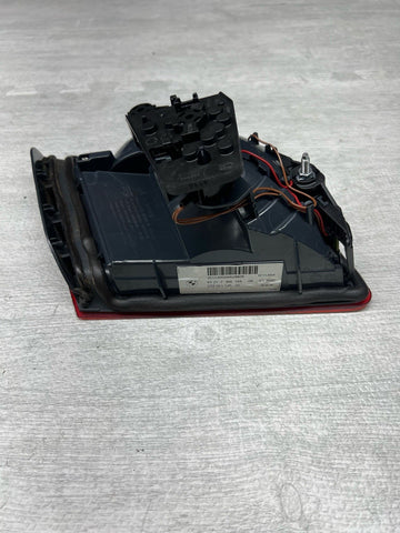 14-16 BMW F10 528i 535i 550i M5 Inner Trunk Tail Light Right Passenger OEM