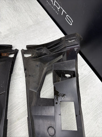 01-06 BMW E46 M3 FRONT BUMPER COVER GUARDS BRACKETS 2695247
