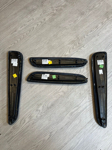 BMW E46 325 330 M3 Coupe Front & Rear Black Upper Armrest Pads 7891691 7891692