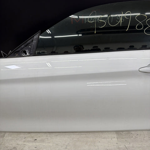 (PICKUP ONLY) 15-20 BMW F82 F83 M4 Front Left Passenger Door Alpine White