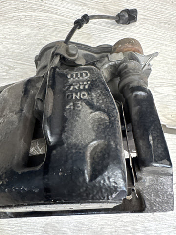 PORSCHE MACAN 15-19 REAR LEFT DRIVER SIDE BRAKE CALIPER BLACK OEM