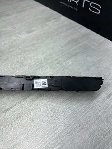 BMW 18-23 F91 F92 F93 M8 Front Stereo Audio Control Switch Assembly OEM