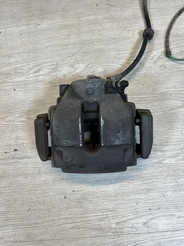 01-06 E46 M3 Front Brake Calipers Left Right Pair Set Original