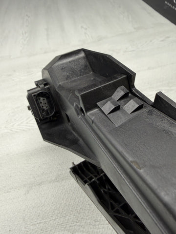 BMW E46/E39/E38/E53 Accelerator Pedal Manual W/ Ac Schnitzer Cover 35426762481