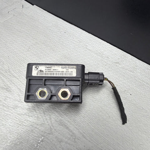 2000-2001 BMW E46 Z3 YAW RATE SPEED SENSOR WHITE LABEL OEM 1166003