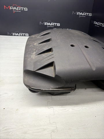 2008-2013 BMW E90 E92 E93 M3 S65 V8 ENGINE AIR INTAKE MANIFOLD 11617838010