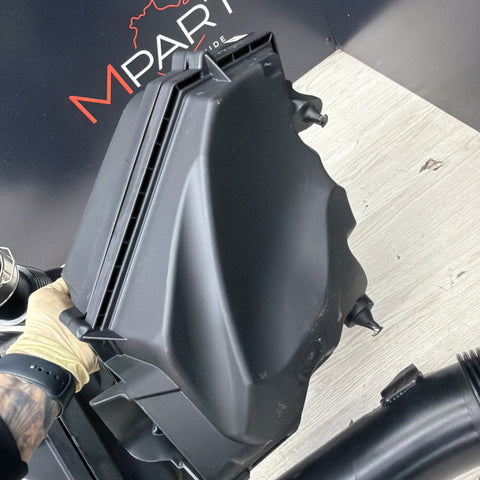 BMW G80 G82 G83 M3 M4 21-26 S58 Engine Air Intakes Intake Box Set OEM 800 Miles