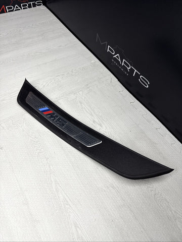 11-18 BMW F10 535i 528i 550i M5 Rear Left Entrance Trim 51478050047