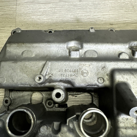 12-16 BMW F10 M5 S63 LH Left Valve Cover 7603653 11127601455 7601455