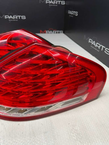 BMW E63 E64 650i M6 (2005-2010) OEM Right Passenger Side Tail Light Assembly