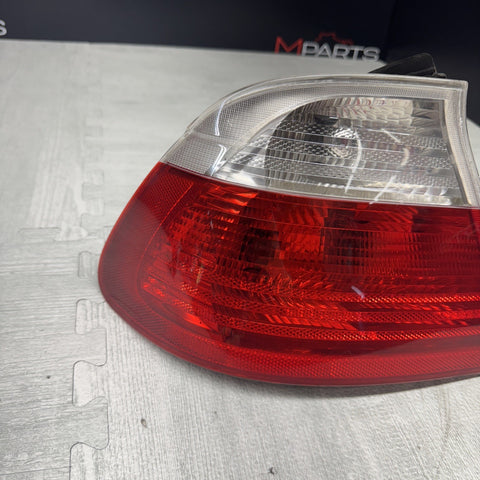 01-03 BMW E46 325 330 M3 Convertible Rear Left Driver Outer Tail Light Lamp