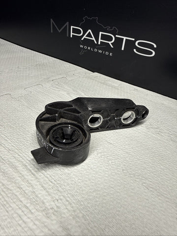 BMW 3 G20 G80 G82 G83 M3 M4 RIGHT AIR DUCT BRACKET 51647457052 7457052 ORIGINAL