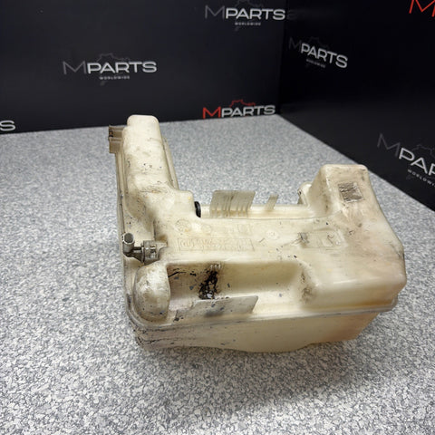 BMW 01-06 E46 330 M3 Washer Fluid Tank Reservoir W/ Headlight Washer 61677895231