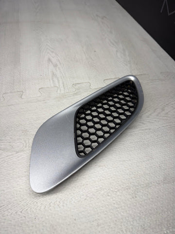 08-13 BMW E90 E92 E93 M3 Front Passenger Side Hood Scoop Grille Silver OEM