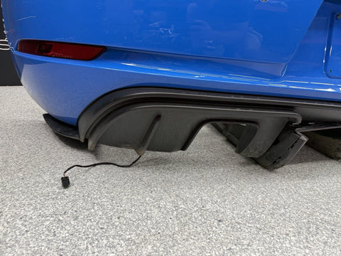 (PICKUP ONLY) Porsche 22-25 718 Cayman GT4RS Rear Bumper Cover 982807421A OEM