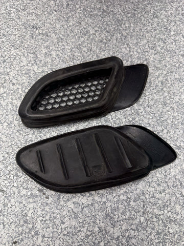 08-13 BMW E90 E92 E93 M3 Hood Scoops Space Pair Jerez Black 8042978