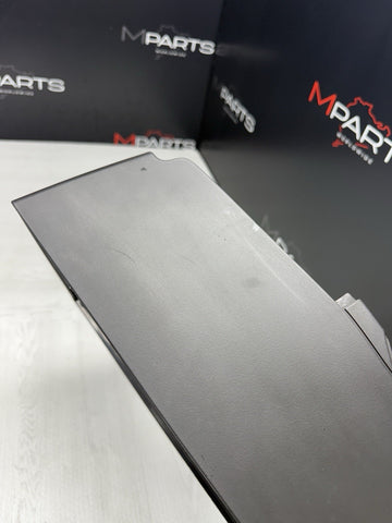 2001-2006 BMW E46 325 330 M3 Coupe Center Console Black Armrest Optioned