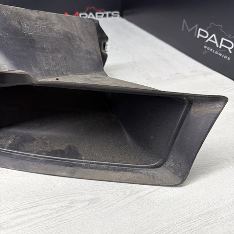 08-13 BMW M3 E90 E92 E93 Front Right Transmission Oil Cooler Duct OEM 7900824
