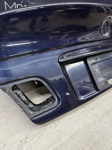(PICKUP ONLY) CARBON FIBER / PAINTED TRUNK LID BMW 01-06 E46 M3 COUPE CSL STYLE
