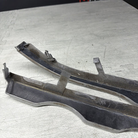 BMW E46 M3 01-06 FRONT LEFT RIGHT HEADLIGHT MOLDINGS  *Notes*