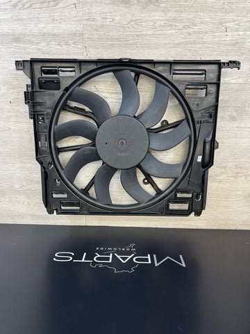 11-17 BMW F01 F06 F07 F10 F12 F13 535I 640I 740I ENGINE COOLING FAN SHROUD OEM
