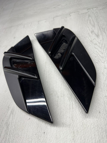 21-26 BMW G82 G83 M4 Fender Grilles Grills OEM No Emblems