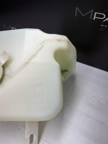 92-99 BMW E36 Z3,320,328 WINDSHIELD WASHER FLUID TANK RESERVOIR 5L