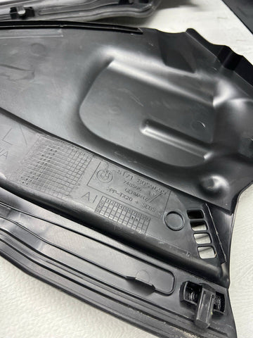 15-20 BMW F80 F82 F83 M3 M4 WINDSHIELD WIPER COWL COVERS TRIM PANELS 8059697