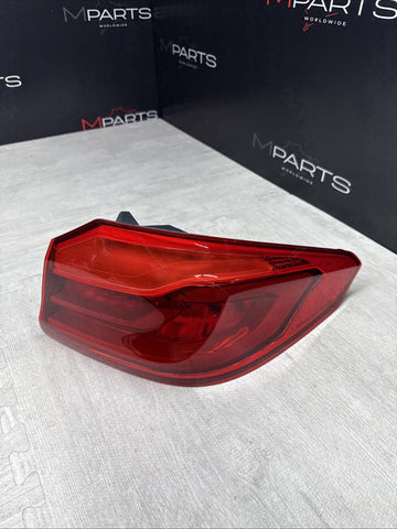 17-20 BMW M5 5 Series F90 G30 Rear Right Passenger Outer Tail Light OEM 7376470