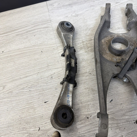 08-13 OEM BMW E90 E92 E93 M3 Rear Driver Left Side Suspension Control Arm SET