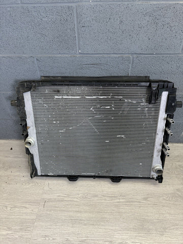 13-16 BMW F06 F10 F12 M5 M6 Front Engine Cooling Radiator AC Condenser Assembly