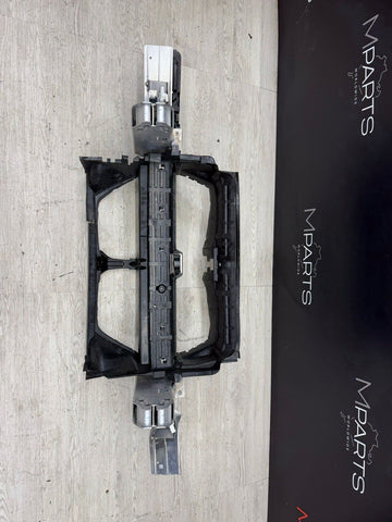 (PICKUP ONLY) BMW 19-23 330i G20 M340 Front Reinforcement Beam Bar *Damage