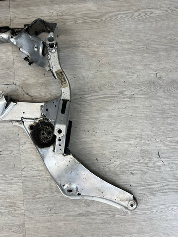 08-13 BMW E90 E92 E93 M3 Front Lower Suspension Subframe Cradle 31112283440