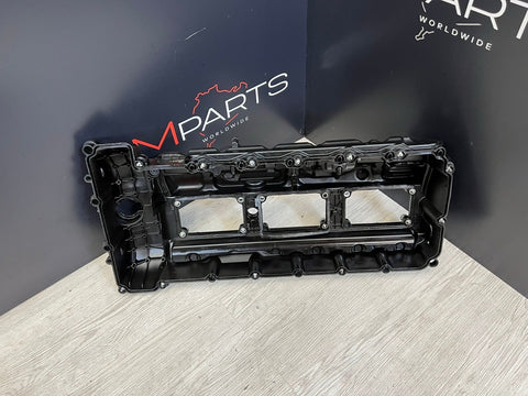 15-20 OEM BMW F80 F82 F83 F87 M2 M3 M4 S55 Engine Cylinder Head Valve Cover