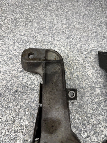 92-02 BMW E36 Z3 Left & Right Engine Mount Support Bracket Set 1141137 1138249